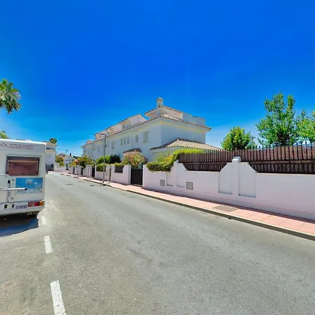 Fantastico Adosado En Naranjos De * Marbella